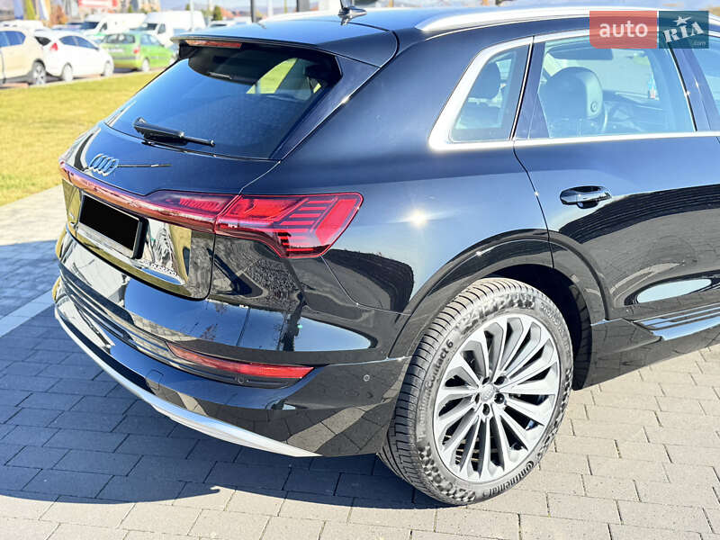 Внедорожник / Кроссовер Audi e-tron 2020 в Мукачево