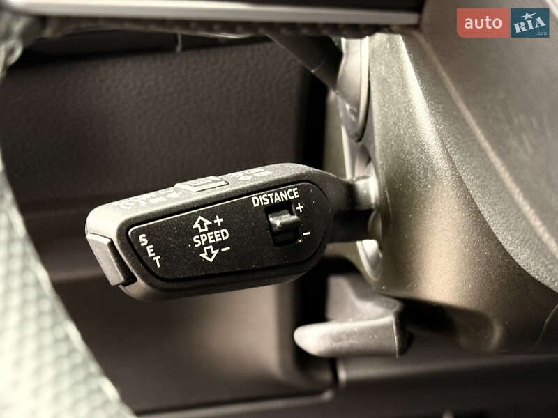 Позашляховик / Кросовер Audi e-tron 2022 в Львові