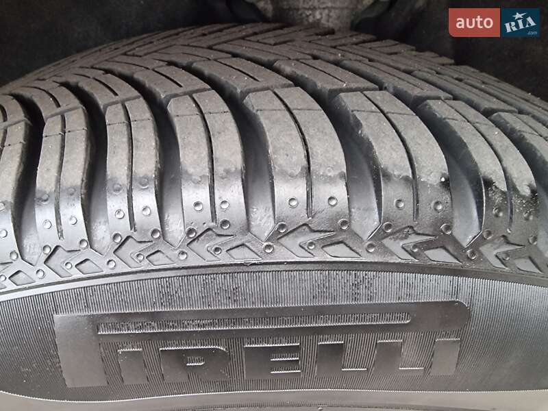 Внедорожник / Кроссовер Audi e-tron 2020 в Коломые