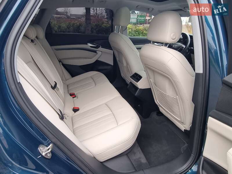 Внедорожник / Кроссовер Audi e-tron 2020 в Коломые