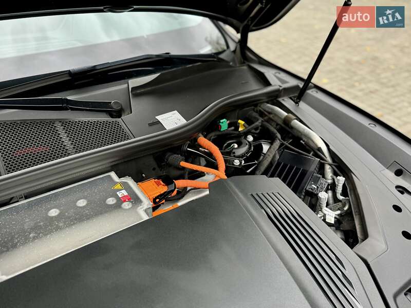 Позашляховик / Кросовер Audi e-tron 2020 в Дрогобичі