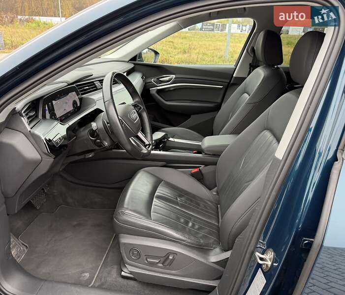 Внедорожник / Кроссовер Audi e-tron 2021 в Львове