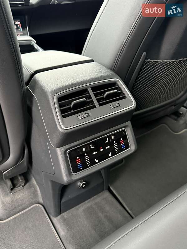 Внедорожник / Кроссовер Audi e-tron 2021 в Львове