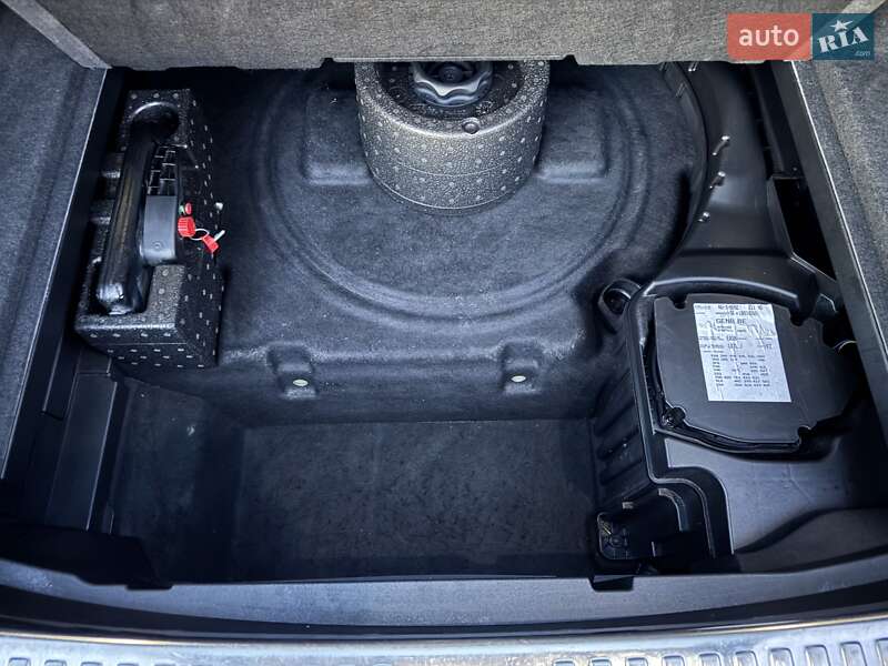 Внедорожник / Кроссовер Audi e-tron 2020 в Тернополе фото 68 Внедорожник / Кроссовер Audi e-tron 2020 в Тернополе