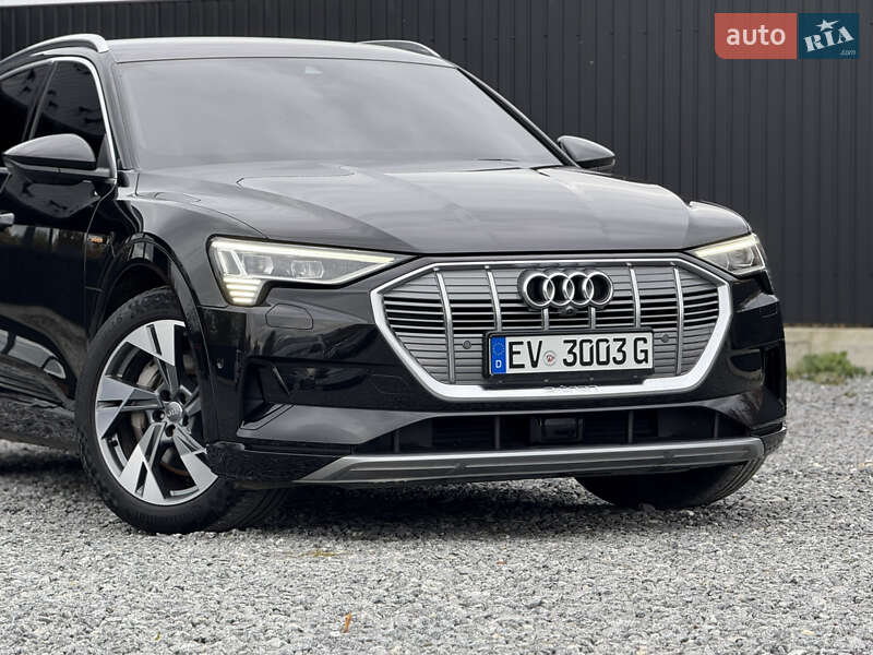 Позашляховик / Кросовер Audi e-tron 2019 в Дрогобичі