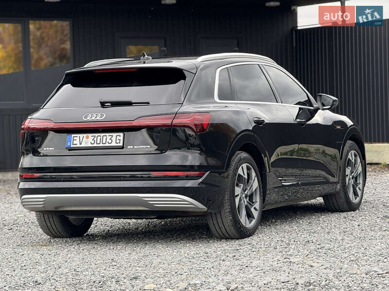 Позашляховик / Кросовер Audi e-tron 2019 в Дрогобичі