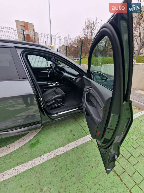Внедорожник / Кроссовер Audi e-tron 2020 в Львове фото 63 Внедорожник / Кроссовер Audi e-tron 2020 в Львове