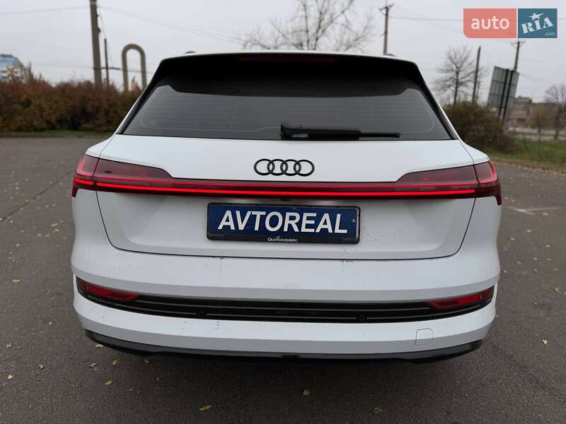 Позашляховик / Кросовер Audi e-tron 2019 в Кривому Розі фото 31 Позашляховик / Кросовер Audi e-tron 2019 в Кривому Розі