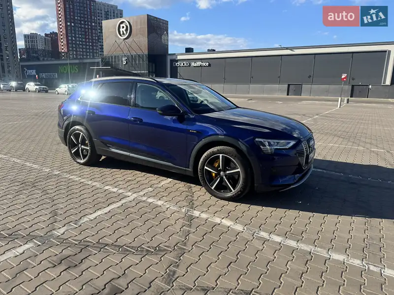 Audi e-tron 2020