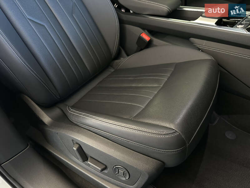 Позашляховик / Кросовер Audi e-tron 2019 в Ужгороді