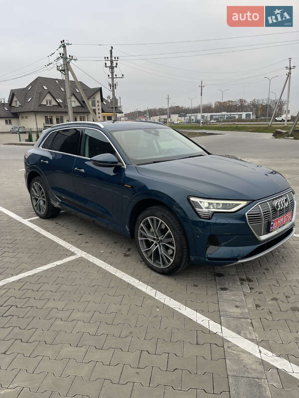 Позашляховик / Кросовер Audi e-tron 2020 в Луцьку