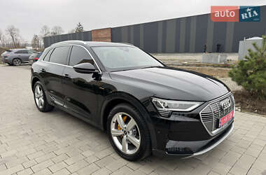 Позашляховик / Кросовер Audi e-tron 2023 в Хмельницькому