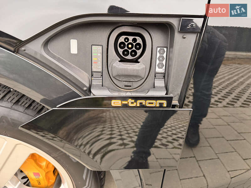 Внедорожник / Кроссовер Audi e-tron 2023 в Хмельницком фото 13 Внедорожник / Кроссовер Audi e-tron 2023 в Хмельницком