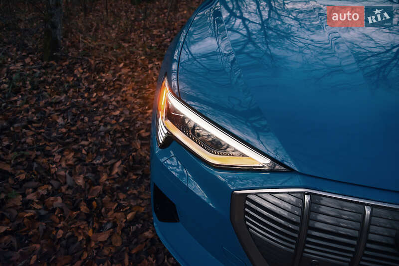 Позашляховик / Кросовер Audi e-tron 2019 в Києві