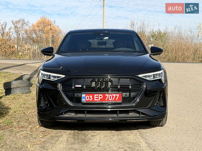 Позашляховик / Кросовер Audi e-tron 2022 в Ковелі