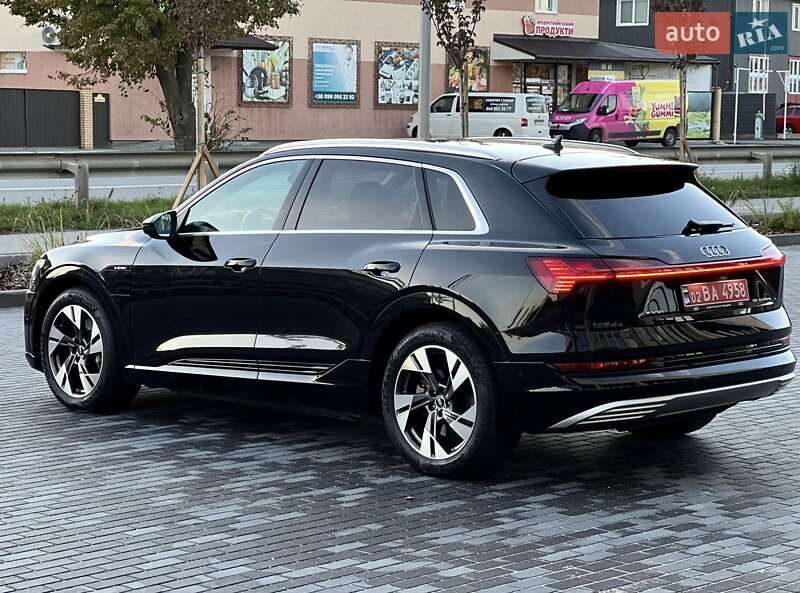 Внедорожник / Кроссовер Audi e-tron 2021 в Виннице