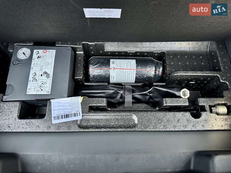 Позашляховик / Кросовер Audi e-tron 2019 в Рівному