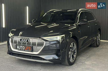 Позашляховик / Кросовер Audi e-tron 2022 в Мукачевому