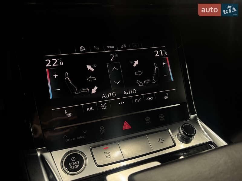 Внедорожник / Кроссовер Audi e-tron 2022 в Мукачево