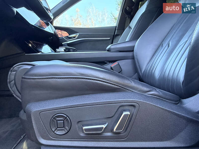 Внедорожник / Кроссовер Audi e-tron 2020 в Дрогобыче