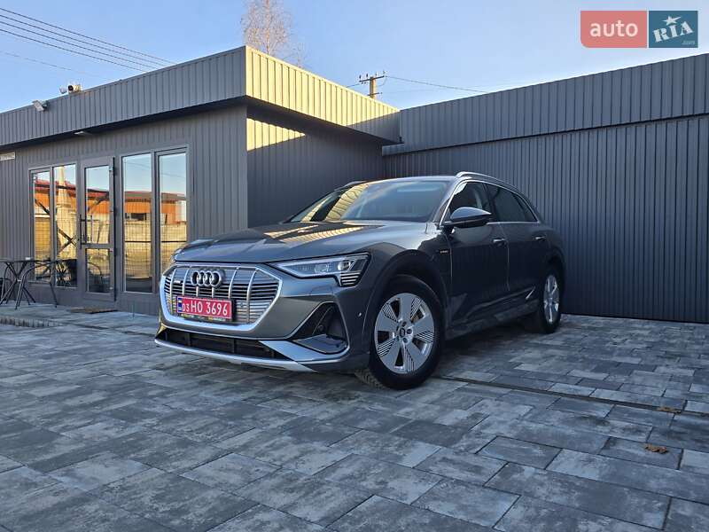 Позашляховик / Кросовер Audi e-tron 2020 в Луцьку
