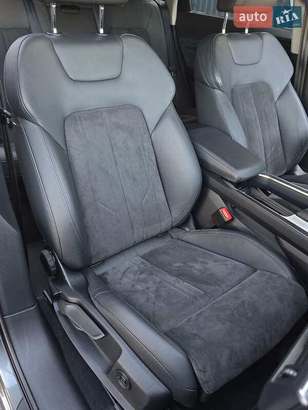 Позашляховик / Кросовер Audi e-tron 2020 в Луцьку