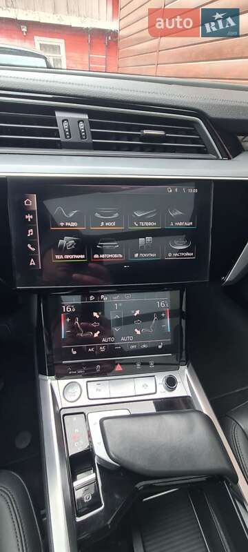 Позашляховик / Кросовер Audi e-tron 2019 в Рівному