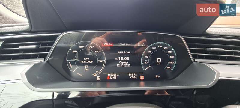 Позашляховик / Кросовер Audi e-tron 2019 в Рівному