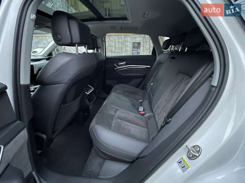 Внедорожник / Кроссовер Audi e-tron 2021 в Луцке фото 25 Внедорожник / Кроссовер Audi e-tron 2021 в Луцке