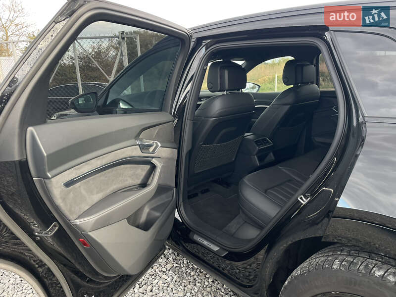 Внедорожник / Кроссовер Audi e-tron 2021 в Львове