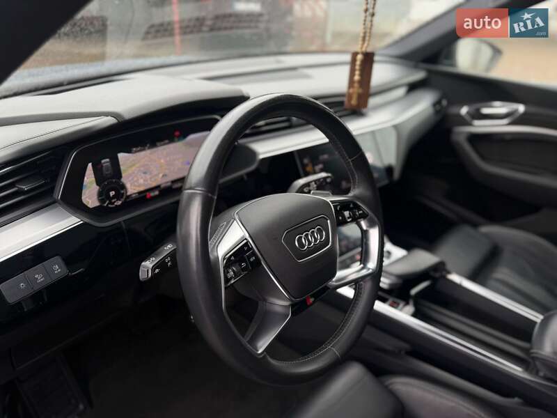 Внедорожник / Кроссовер Audi e-tron 2019 в Ивано-Франковске фото 21 Внедорожник / Кроссовер Audi e-tron 2019 в Ивано-Франковске
