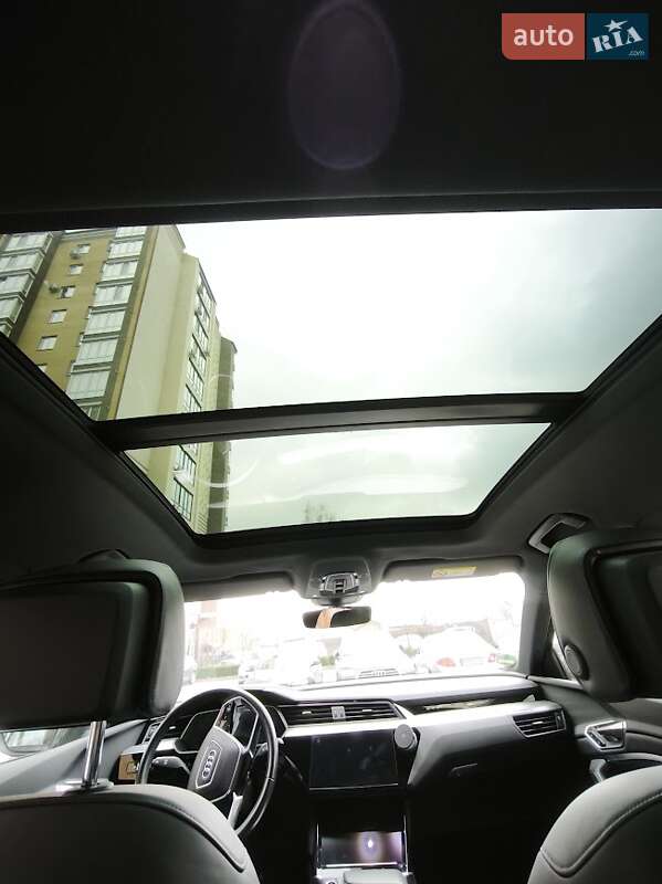 Внедорожник / Кроссовер Audi e-tron 2022 в Житомире