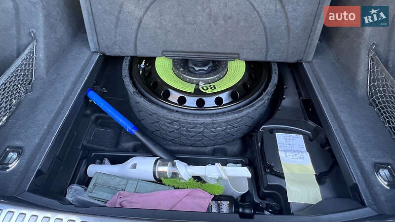 Позашляховик / Кросовер Audi e-tron 2019 в Львові