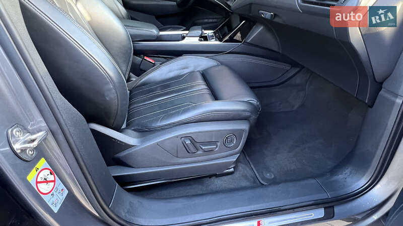 Позашляховик / Кросовер Audi e-tron 2019 в Львові