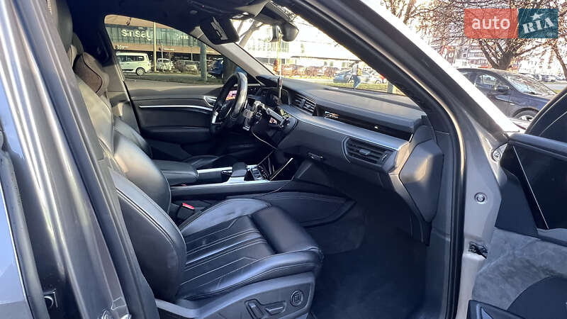 Позашляховик / Кросовер Audi e-tron 2019 в Львові