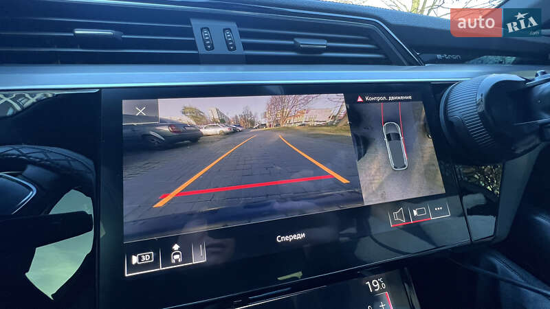 Позашляховик / Кросовер Audi e-tron 2019 в Львові