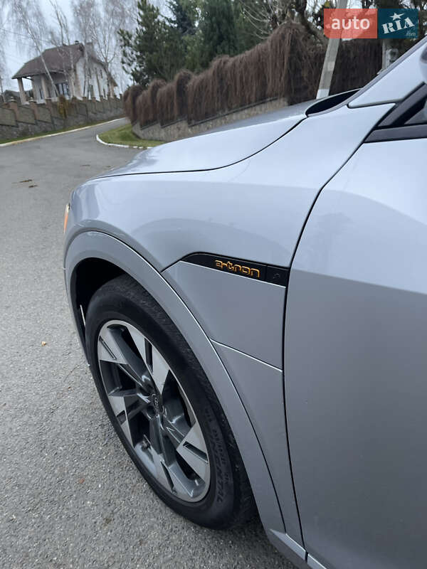 Внедорожник / Кроссовер Audi e-tron 2022 в Василькове