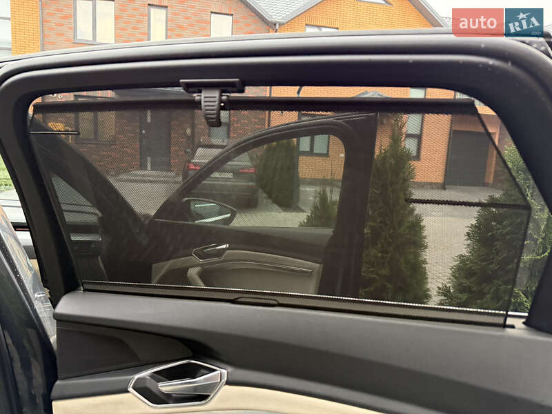 Позашляховик / Кросовер Audi e-tron 2020 в Вінниці фото 35 Позашляховик / Кросовер Audi e-tron 2020 в Вінниці