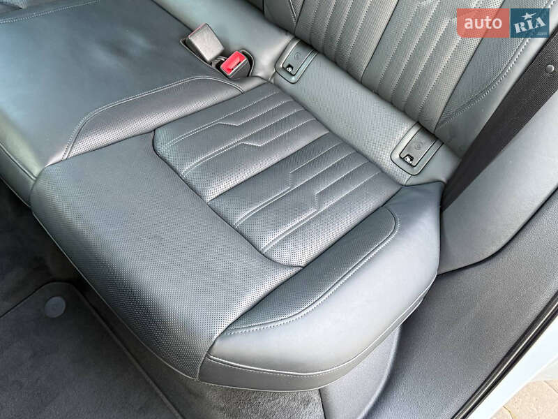 Внедорожник / Кроссовер Audi e-tron 2020 в Ровно фото 44 Внедорожник / Кроссовер Audi e-tron 2020 в Ровно