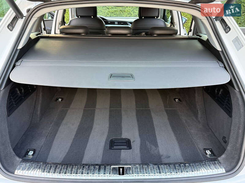 Внедорожник / Кроссовер Audi e-tron 2020 в Ровно фото 55 Внедорожник / Кроссовер Audi e-tron 2020 в Ровно