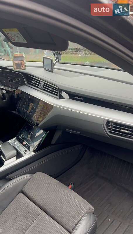 Позашляховик / Кросовер Audi e-tron 2019 в Шептицькому фото 23 Позашляховик / Кросовер Audi e-tron 2019 в Шептицькому