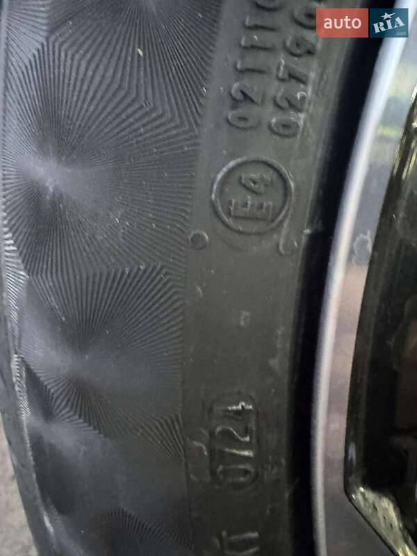 Внедорожник / Кроссовер Audi e-tron 2022 в Ужгороде