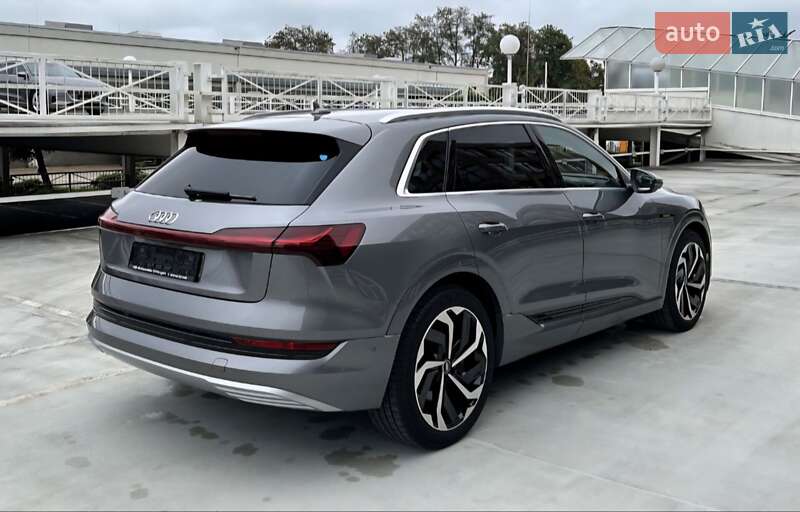 Внедорожник / Кроссовер Audi e-tron 2022 в Львове фото 3 Внедорожник / Кроссовер Audi e-tron 2022 в Львове