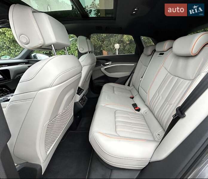 Внедорожник / Кроссовер Audi e-tron 2022 в Львове фото 14 Внедорожник / Кроссовер Audi e-tron 2022 в Львове