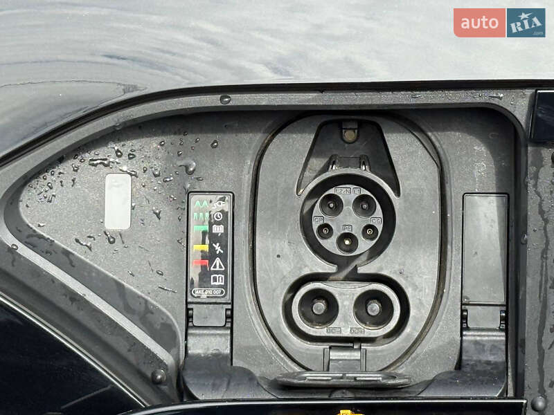 Внедорожник / Кроссовер Audi e-tron 2022 в Стрые