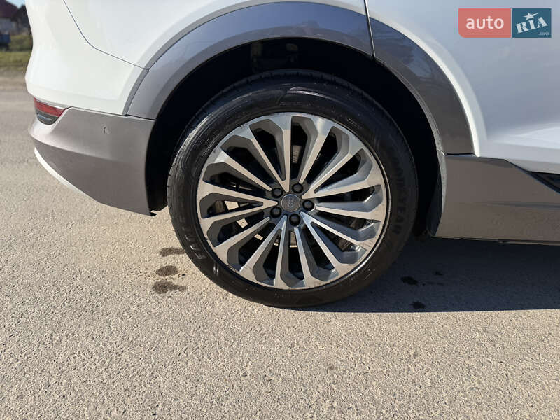 Внедорожник / Кроссовер Audi e-tron 2021 в Львове