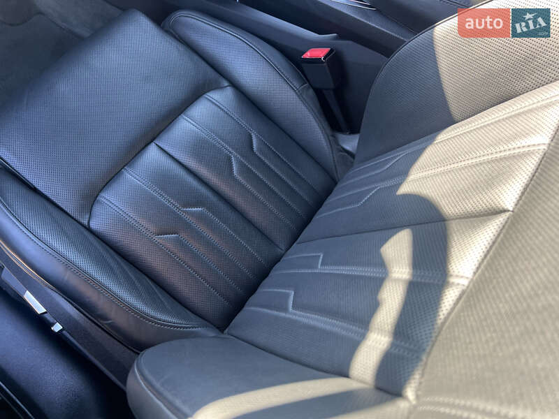 Позашляховик / Кросовер Audi e-tron 2020 в Луцьку