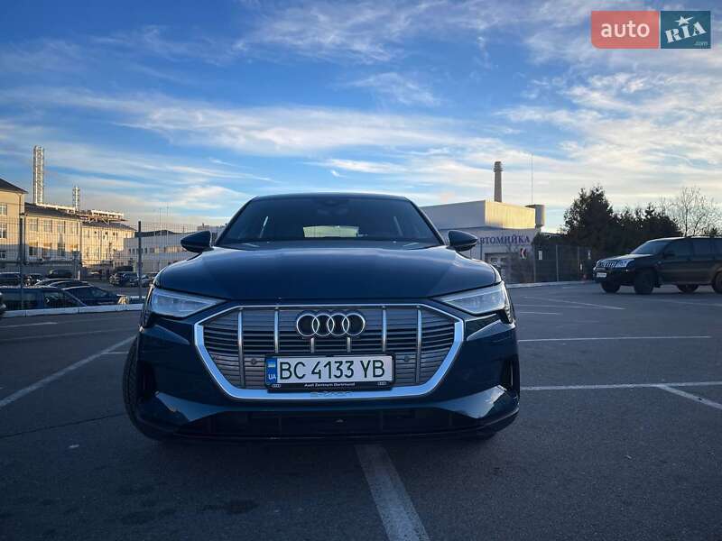 Внедорожник / Кроссовер Audi e-tron 2021 в Львове