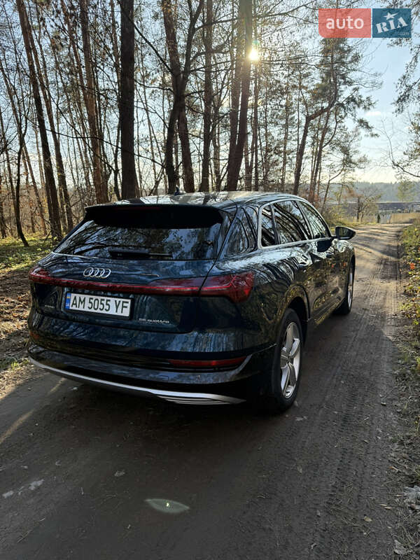 Внедорожник / Кроссовер Audi e-tron 2021 в Житомире