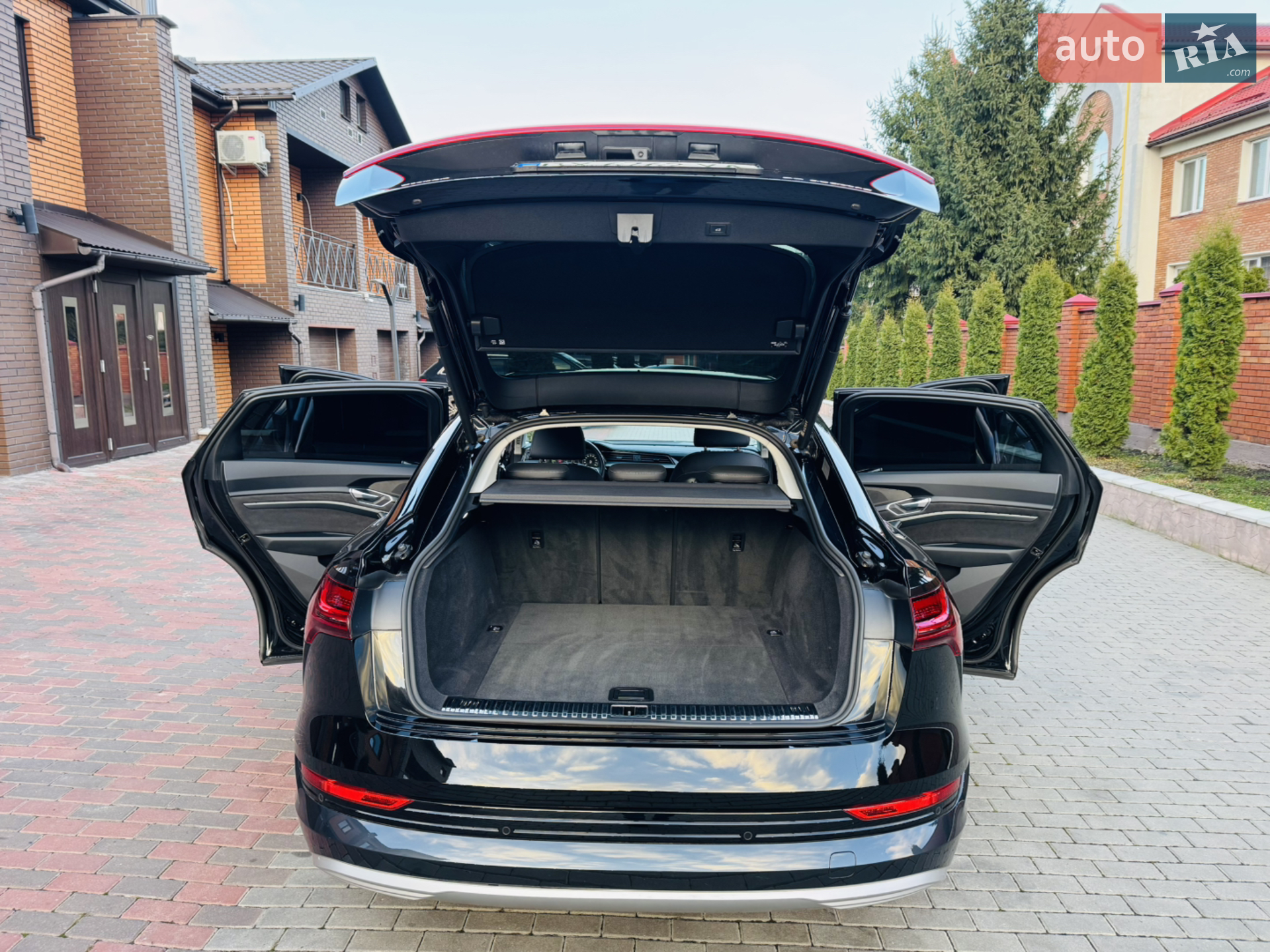 2022 Audi e-tron - мініатюра 33